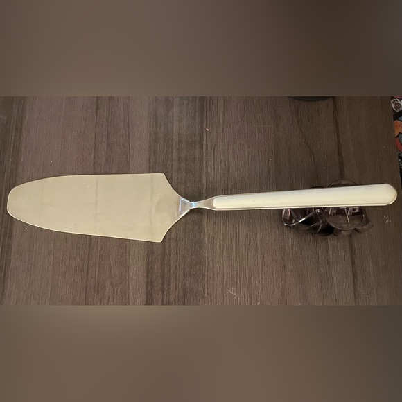 Mepra Fantasia Cake Server in White PORCELLANA - Picture 1 of 5